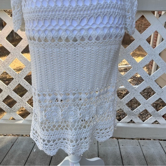 Velvet by Graham Spencer Crochet Knit White Dress V Neck 3/4 Sleeve MIDI Small - Picture 10 of 16